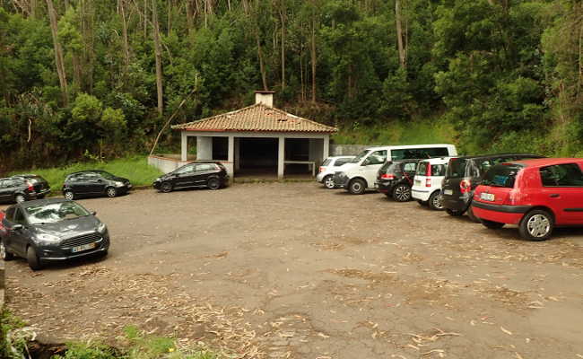 Canyoning parking Calheta